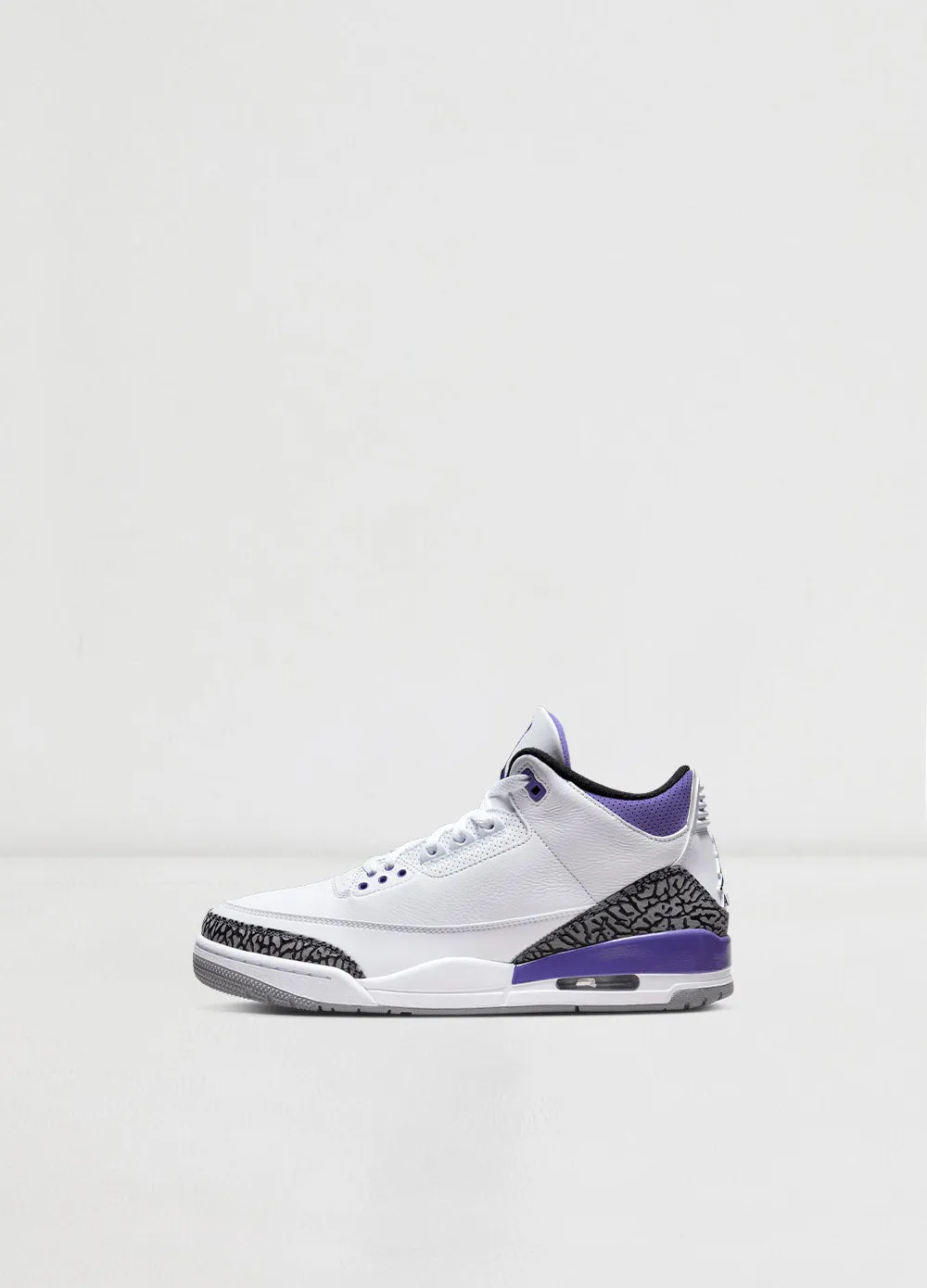 Air Jordan 3 'Dark Iris' Sneaker
