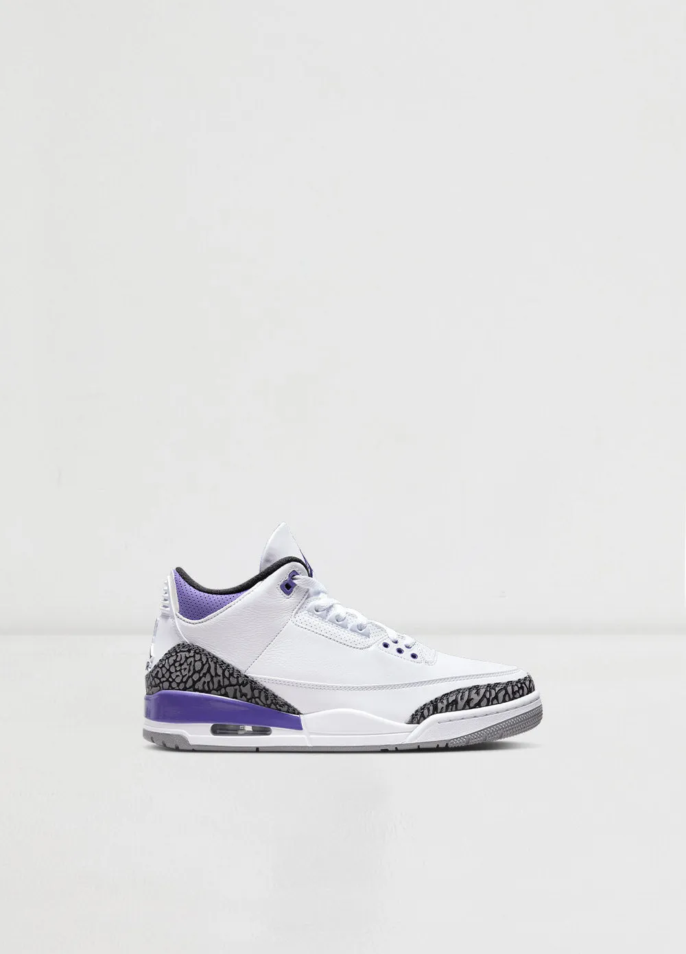 Air Jordan 3 'Dark Iris' Sneaker