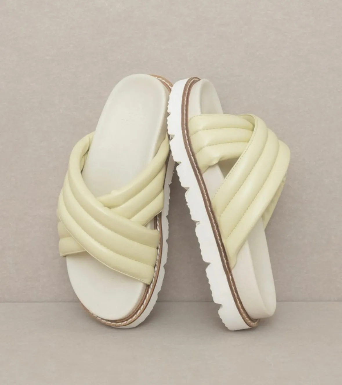 Grace Puff Strap Slide (Lime)