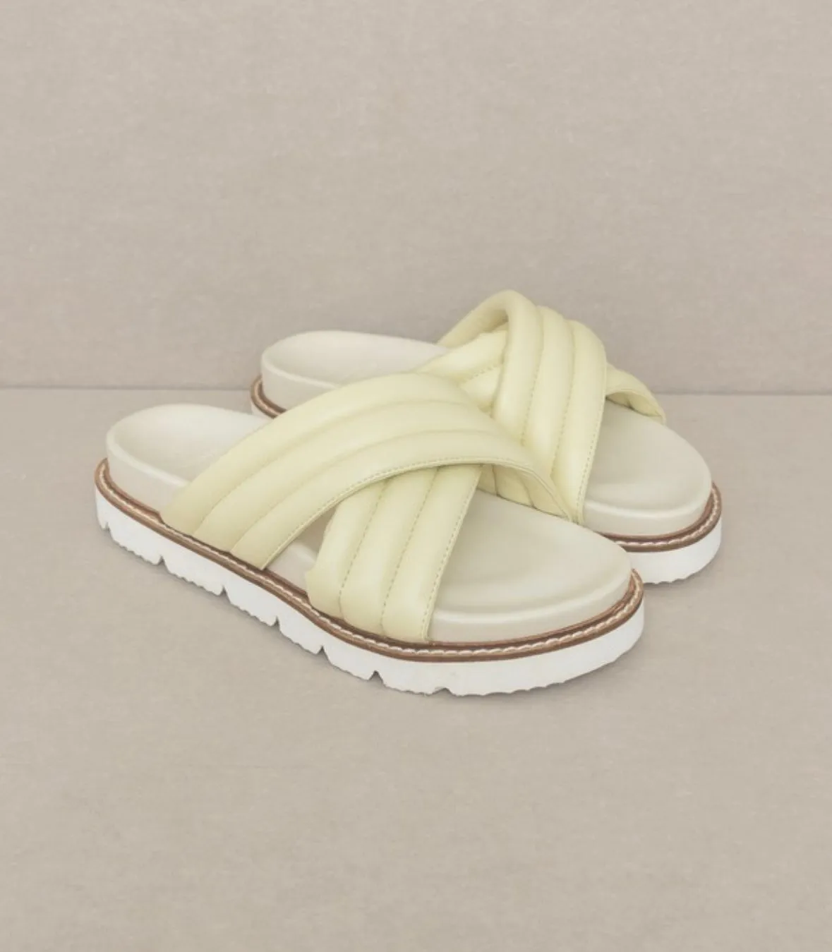 Grace Puff Strap Slide (Lime)